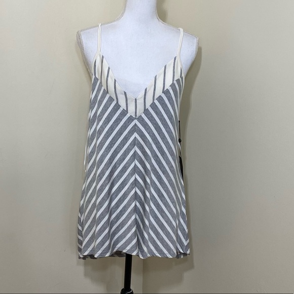 NWT Laila Jayde Naila V-Neck Knit striped Racerback spaghetti strap top Sz L - Picture 2 of 8